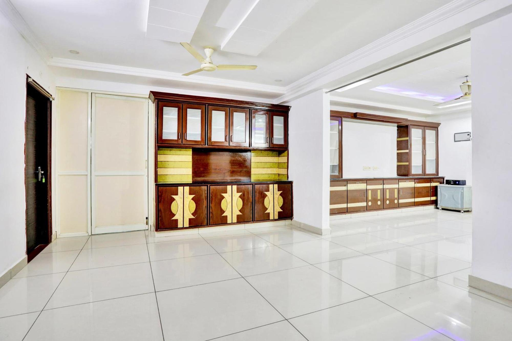 Super Hotel O J3 Luxury Rooms Guntur Bagian luar foto